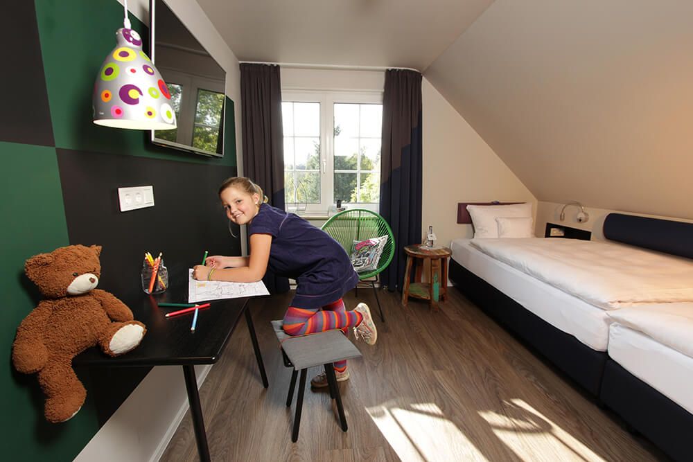 Hotelzimmer mit Spielecke