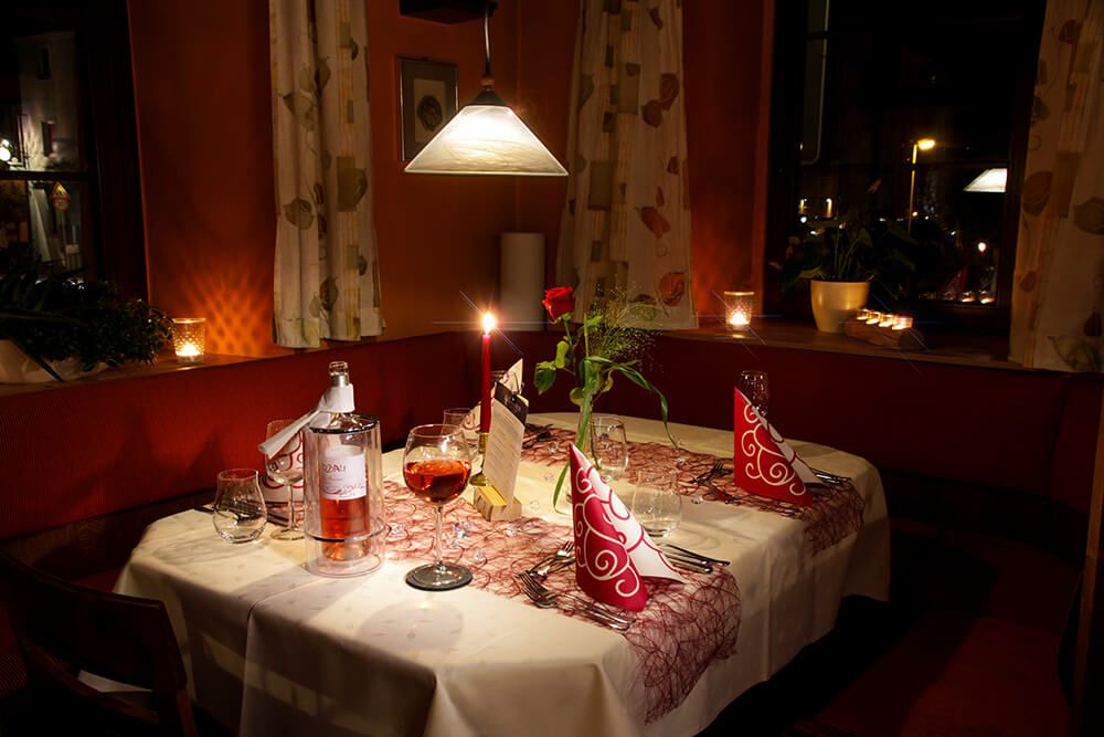 Candle Light Dinner bei romantischen Ambiente im Reichsadler